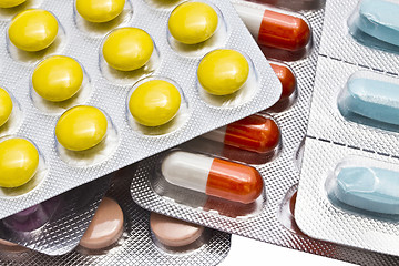 Image showing Colorful pills