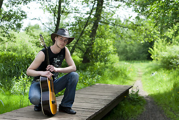 Image showing man with a guitar 