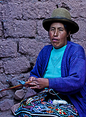 Image showing Peruvian woman weaving