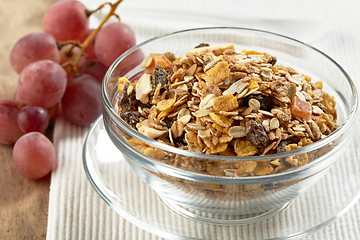 Image showing granola and grape