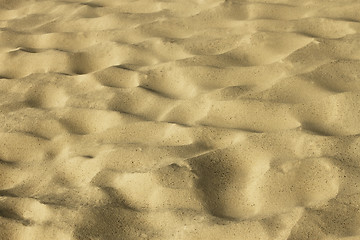 Image showing Wavy yellow sand