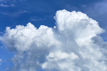Image showing Thick white clouds