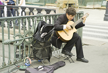 Image showing The street musician