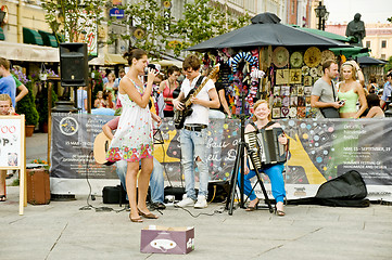 Image showing The street musicians