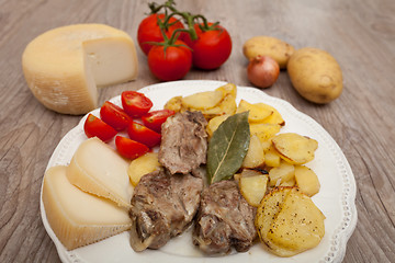 Image showing lamb with potatoes