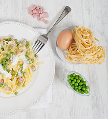 Image showing noodles with cream and ham