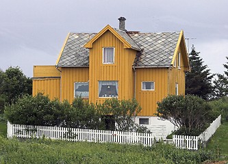 Image showing The yellow house