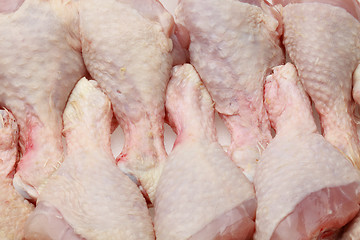 Image showing Raw chicken drumsticks