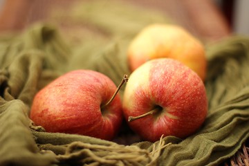 Image showing Apples