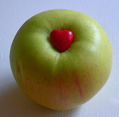 Image showing tiny red heart in apple