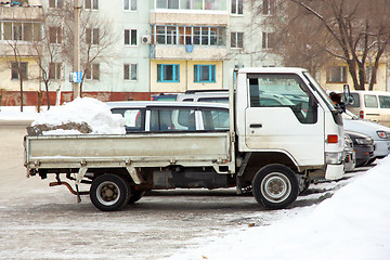 Image showing The truck of white color with snow 