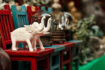 Image showing Small elephant figurines 