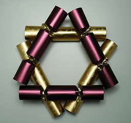 Image showing Christmas crackers star