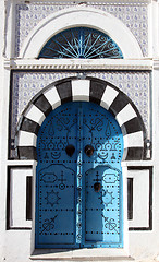 Image showing Traditional door from Sidi Bou Said, Tunis