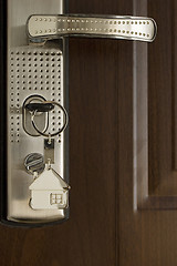 Image showing keys and modern door