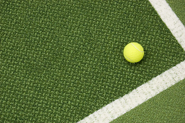 Image showing Tennis ball