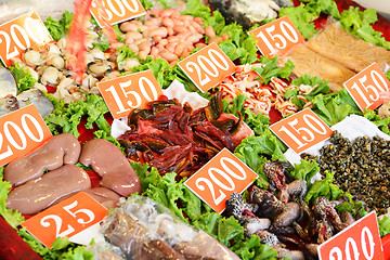 Image showing seafood in market for sale