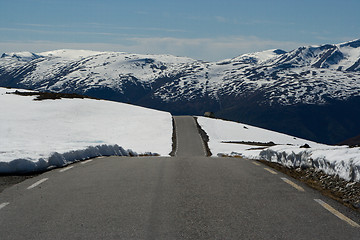 Image showing Mountain pass road