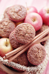 Image showing muffins with apple