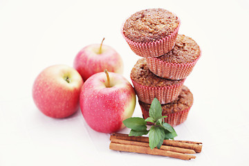 Image showing muffins with apple