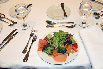 Image showing table setting and dish