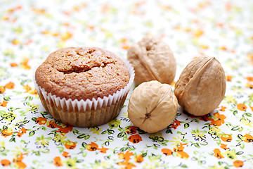 Image showing muffins with walnuts and honey