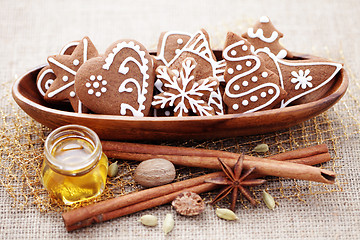 Image showing gingerbreads with spices