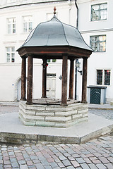 Image showing the old town well in the Centre of Tallinn 