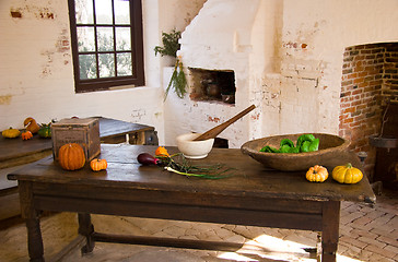 Image showing Old kitchen table in plantation building