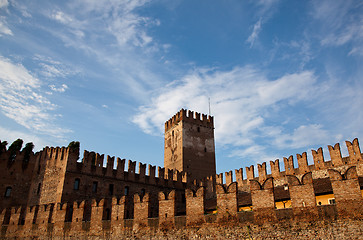 Image showing Castel Vecchio battlements