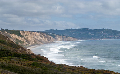 Image showing Cliffs off Torrey Pines state park