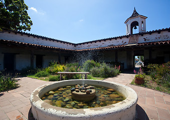 Image showing Casa de Estudillo with fountain