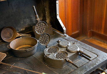 Image showing Antique Waffle maker