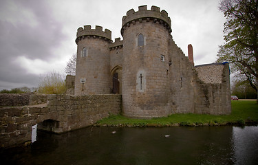 Image showing Whittington Castle