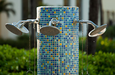 Image showing Multiple nozzles on shower