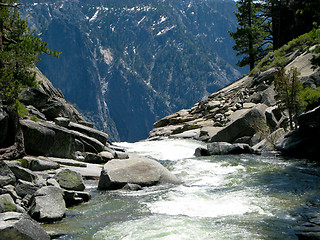 Image showing River dropping off edge of Yosemite Falls