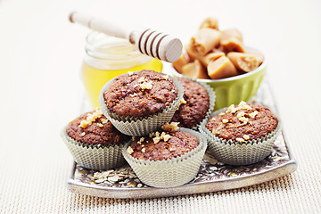 Image showing muffins with banana and toffee