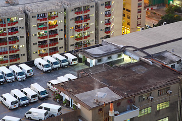 Image showing car park on building roof