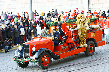 Image showing HELSINKI, FINLAND - NOVEMBER 20: Traditional Christmas Street op