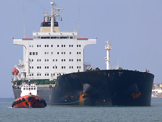Image showing Ship Towage 2