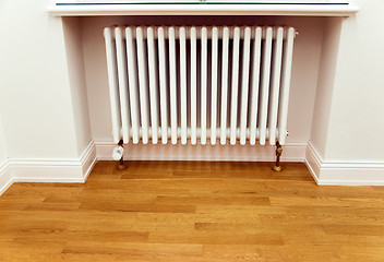 Image showing radiator parquet 