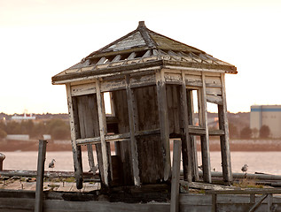 Image showing Old abandoned shack by Mersey