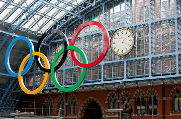 Image showing Olympic Rings St Pancras