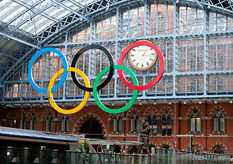 Image showing Olympic Rings St Pancras