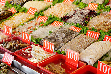 Image showing seafood in market for sale