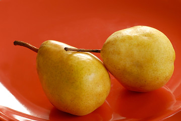 Image showing Pears on plate