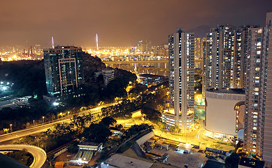 Image showing traffic in modern city at night