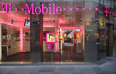 Image showing T Mobile