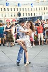 Image showing Dances in the street