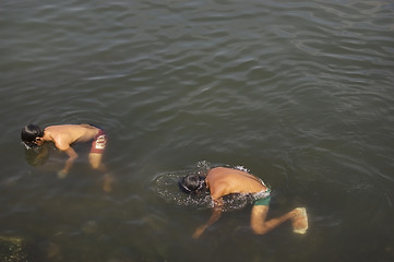 Image showing Divers